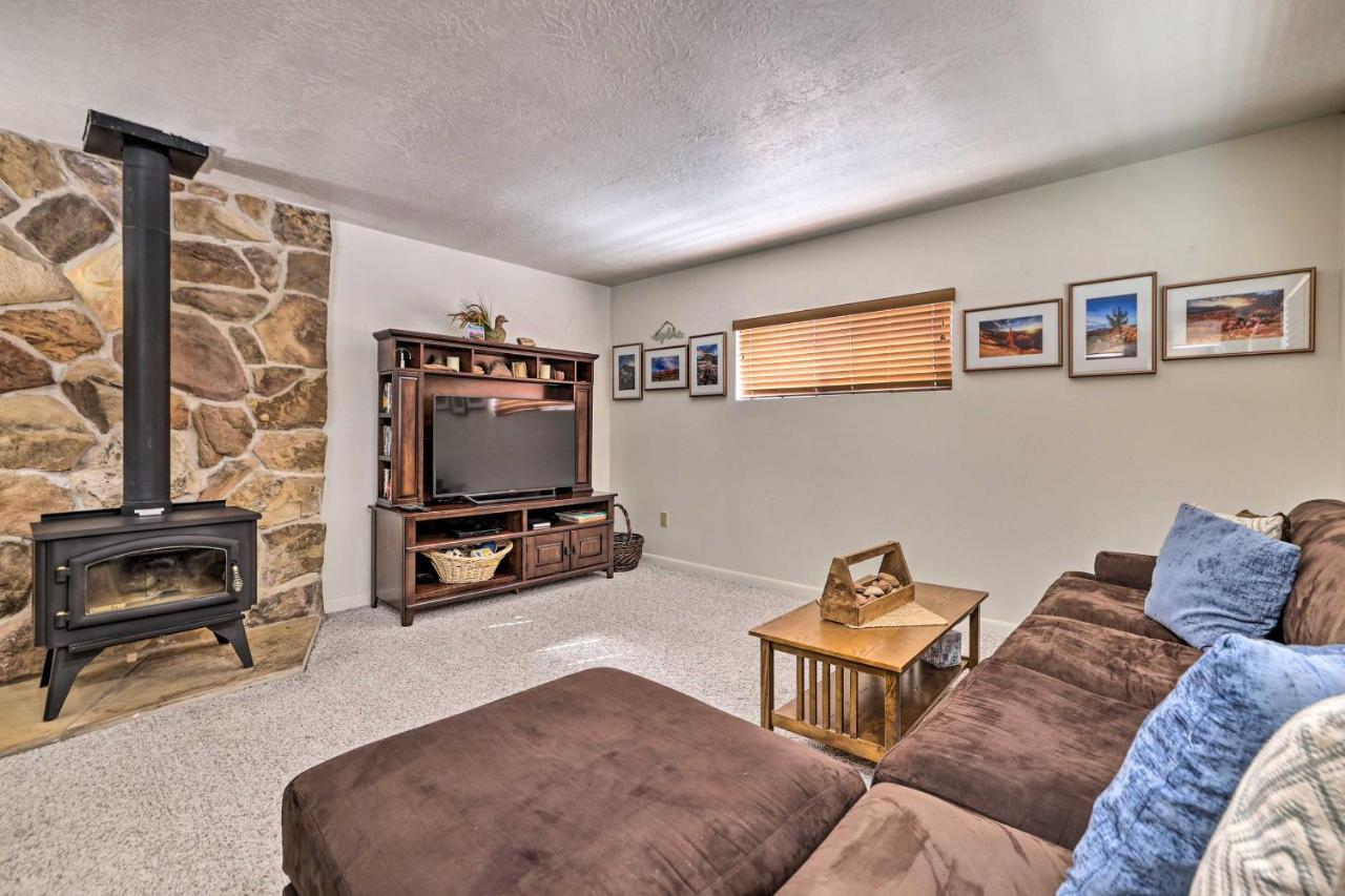 Stunning Utah Home About 30 Mi To Zion Natl Park Apple Valley Экстерьер фото